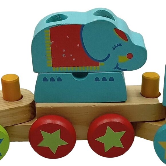 Circo Wooden Train Set With Elephant & Decorative Blocks - Picture 3 of 11